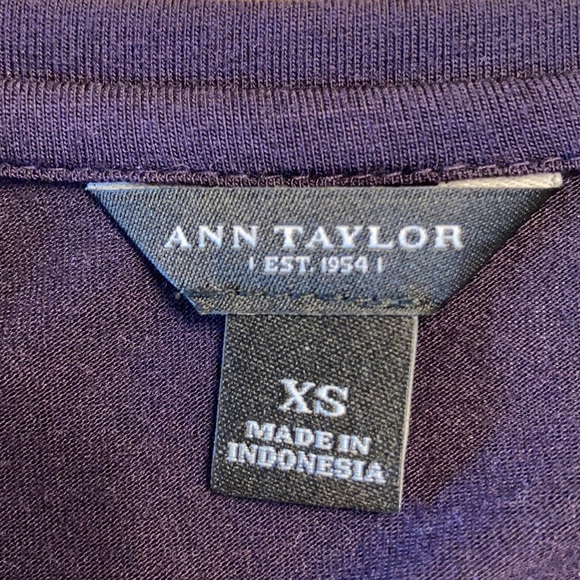 Ann Taylor purple layered tank. Size XS - Picture 3 of 4